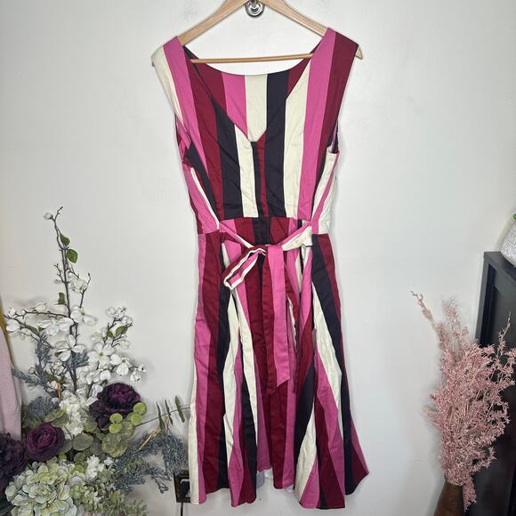 COLLECTIF Frances Bubble Gum Stripe Swing Midi Dress Sz 18 {3W47} - Picture 4 of 5